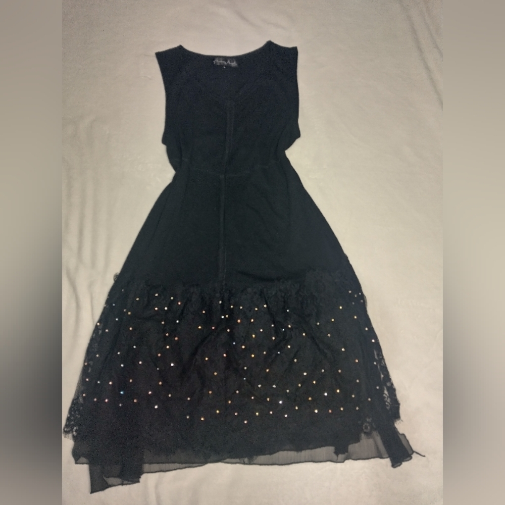Pretty Angel Elegant Black Midi Dress with Gold Details